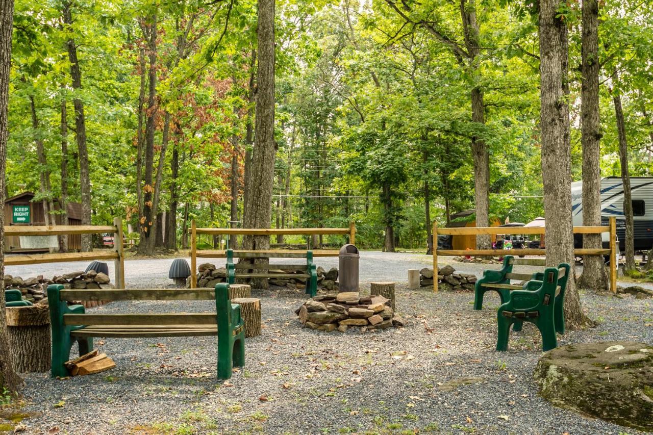 Drummer Boy Camping Resort เกตตีสเบิร์ก ภายนอก รูปภาพ